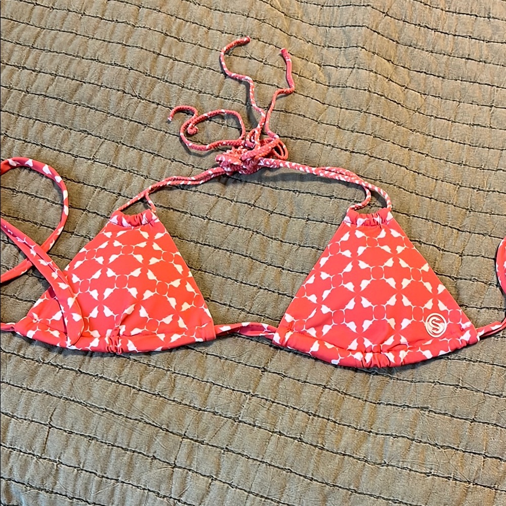Coral Patterned Bikini Top